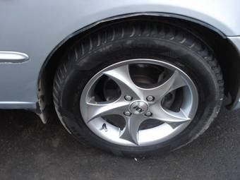 2002 Hyundai Accent Pictures