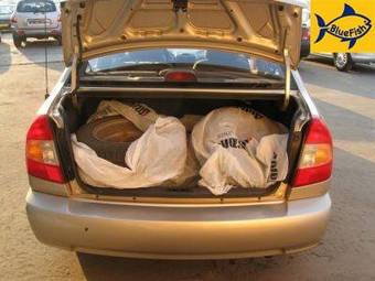 2003 Hyundai Accent Pictures