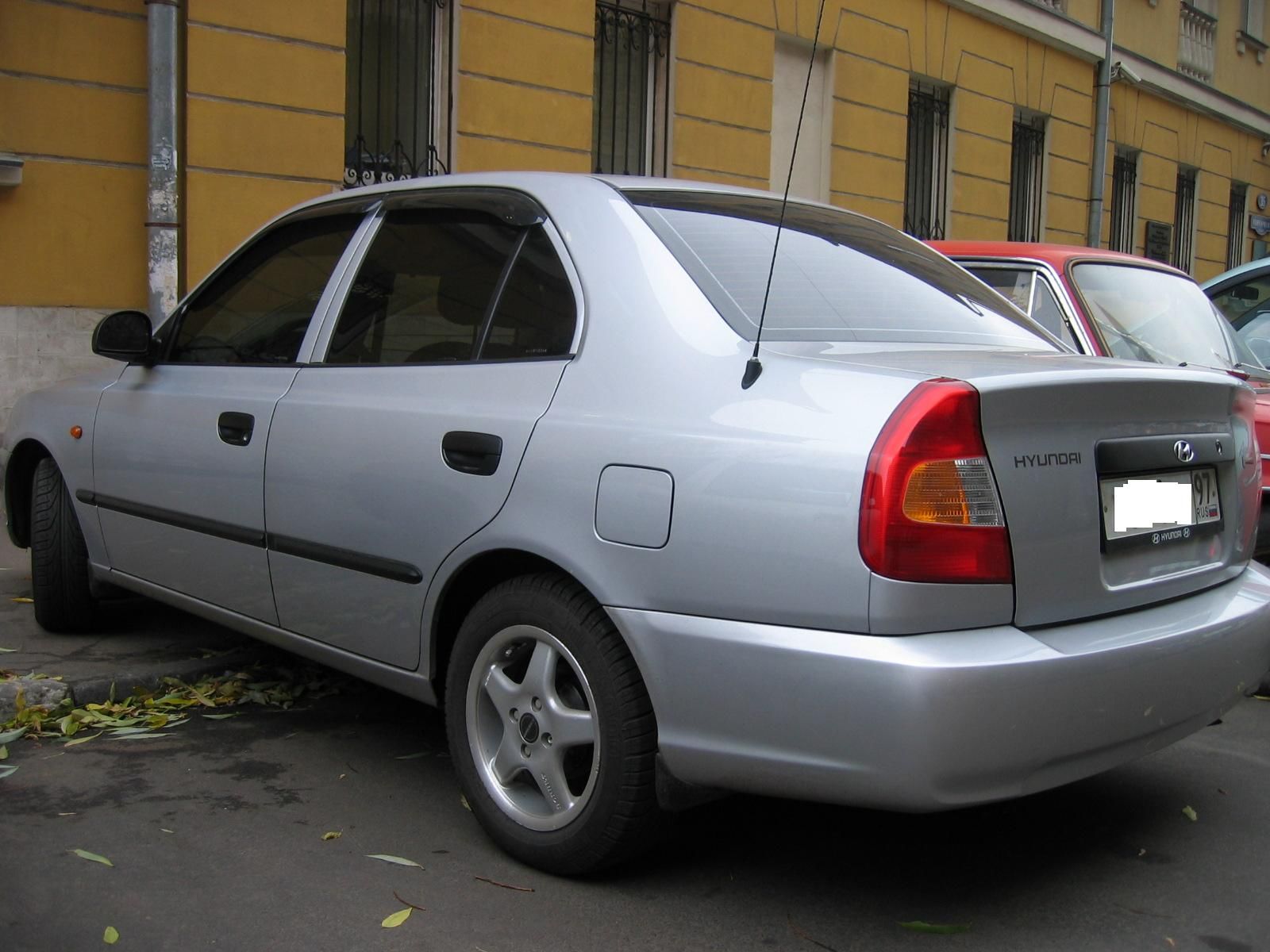 2004 Hyundai Accent