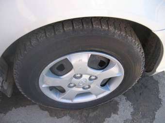 2004 Hyundai Accent Pics