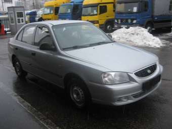 2004 Hyundai Accent