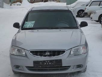 2004 Hyundai Accent Pics