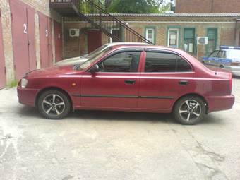 2004 Hyundai Accent