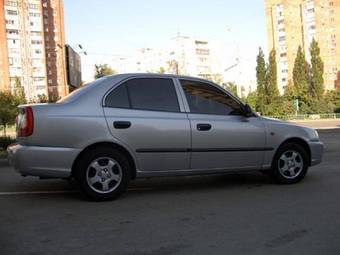 2004 Hyundai Accent For Sale