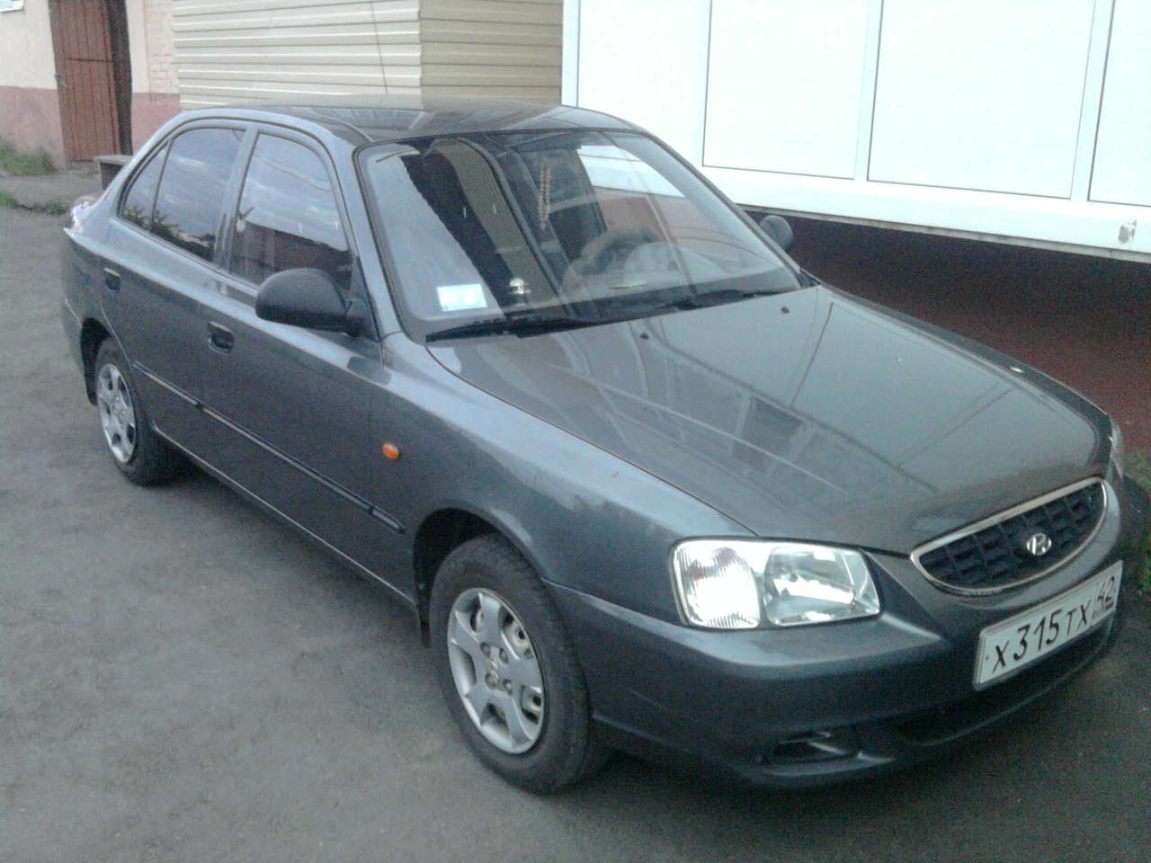 2004 Hyundai Accent specs, Engine size 1.5l., Fuel type