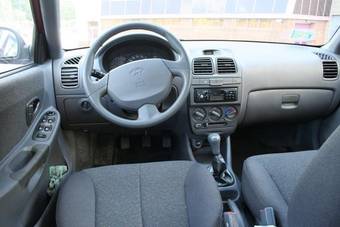 2004 Hyundai Accent For Sale