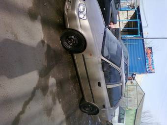 2005 Hyundai Accent Photos
