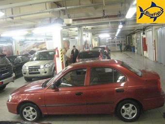 2005 Hyundai Accent Pictures