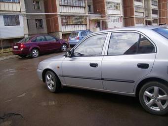 2005 Hyundai Accent Images