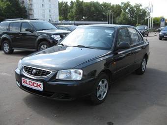2005 Hyundai Accent Wallpapers