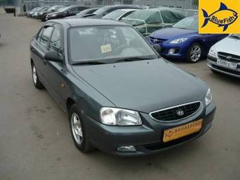 2005 Hyundai Accent Photos