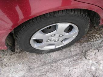 2006 Hyundai Accent Photos