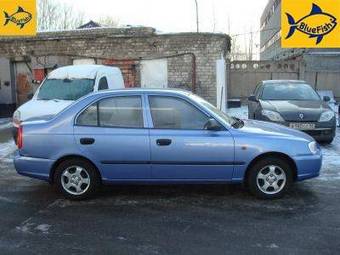 2006 Hyundai Accent Photos