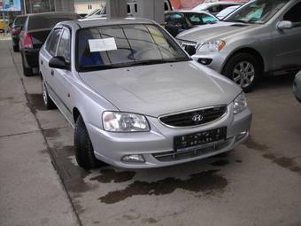 2006 Hyundai Accent Photos