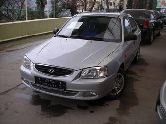 2006 Hyundai Accent Pictures