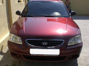 2006 Hyundai Accent Pictures