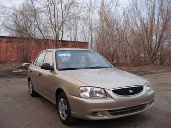 2006 Hyundai Accent Photos