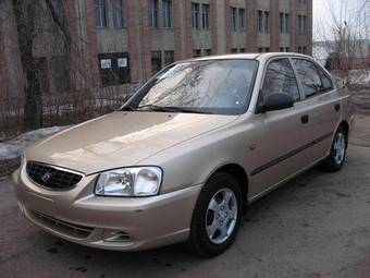 2006 Hyundai Accent Photos