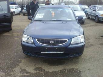 2006 Hyundai Accent Pictures