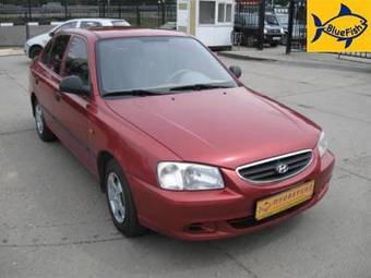 2006 Hyundai Accent Photos