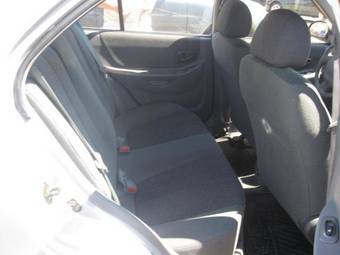 2006 Hyundai Accent Pictures