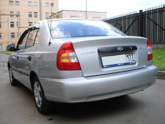 2006 Hyundai Accent Pictures