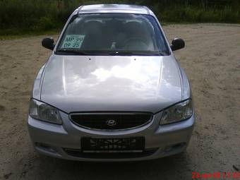 2006 Hyundai Accent Pictures