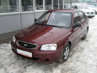 2007 Hyundai Accent Photos