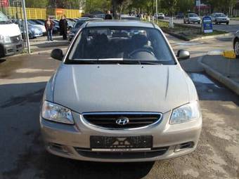 2007 Hyundai Accent Pictures