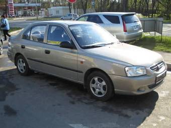 2007 Hyundai Accent Photos