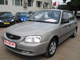 2007 Hyundai Accent Pictures