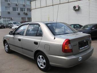 2007 Hyundai Accent Pictures