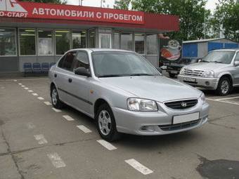 2007 Hyundai Accent Photos