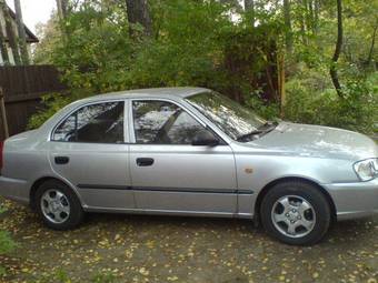 2007 Hyundai Accent Pictures