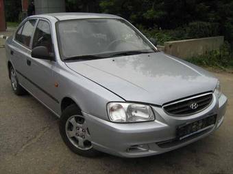 2007 Hyundai Accent Photos