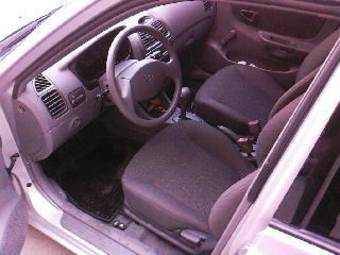 2007 Hyundai Accent Pictures