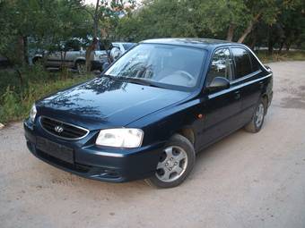 2007 Hyundai Accent Photos