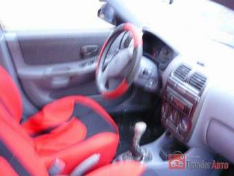 2008 Hyundai Accent Pictures