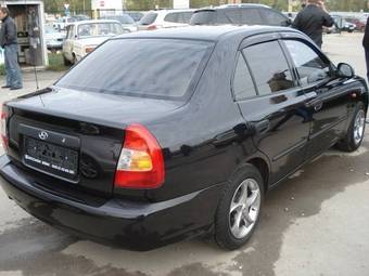 2008 Hyundai Accent Pictures