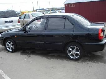 2008 Hyundai Accent Photos