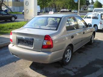 2008 Hyundai Accent Photos