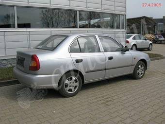 2008 Hyundai Accent Pictures