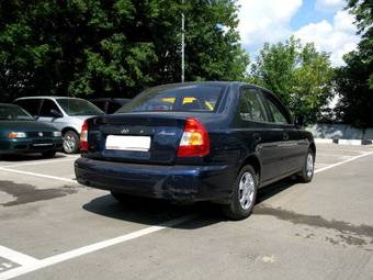 2008 Hyundai Accent Pictures
