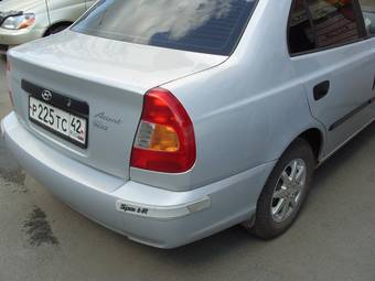 2008 Hyundai Accent Photos