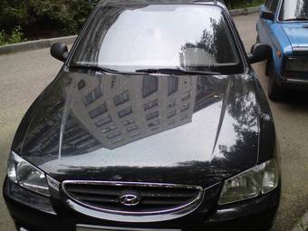 2008 Hyundai Accent Photos