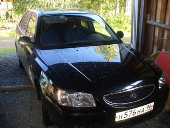 2008 Hyundai Accent Pictures