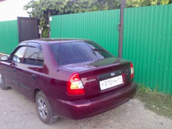 2008 Hyundai Accent Pics
