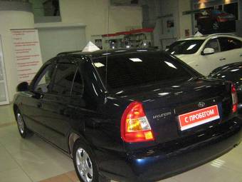 2008 Hyundai Accent Pictures