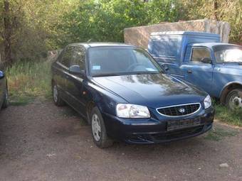 2008 Hyundai Accent Photos