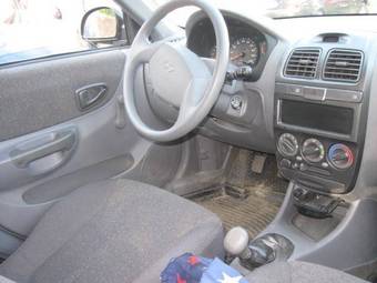 2008 Hyundai Accent Images